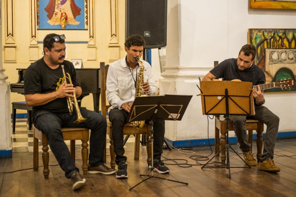 Fonte do Itajuru, em Cabo Frio, tem tarde com música instrumental neste domingo (18)