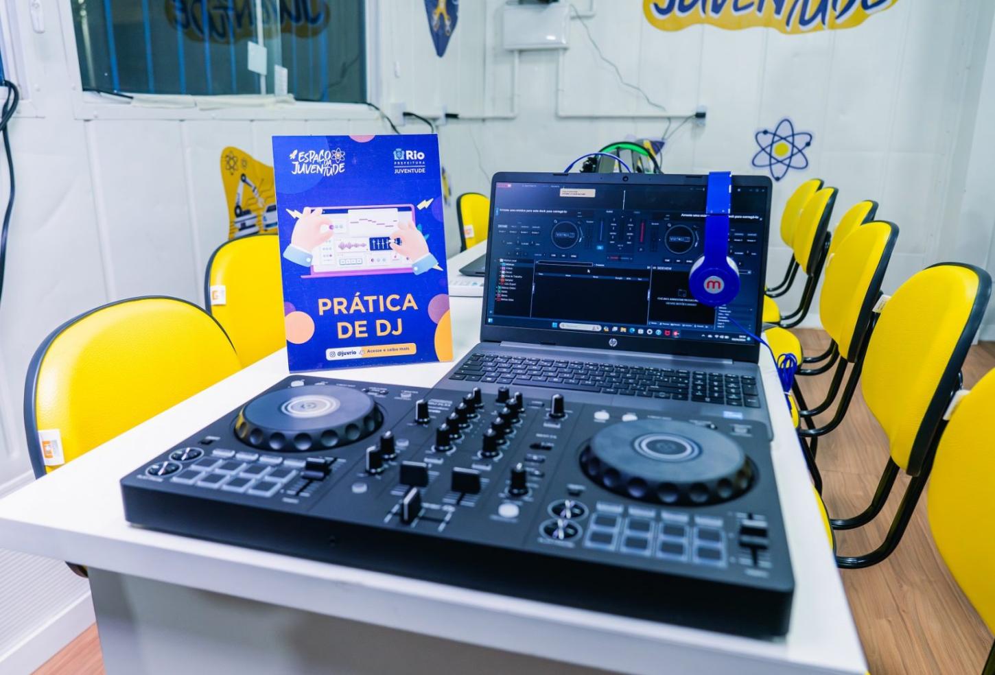 Cursos de DJ e Indústria Avançada têm 3,5 mil vagas abertas nos Espaços da Juventude