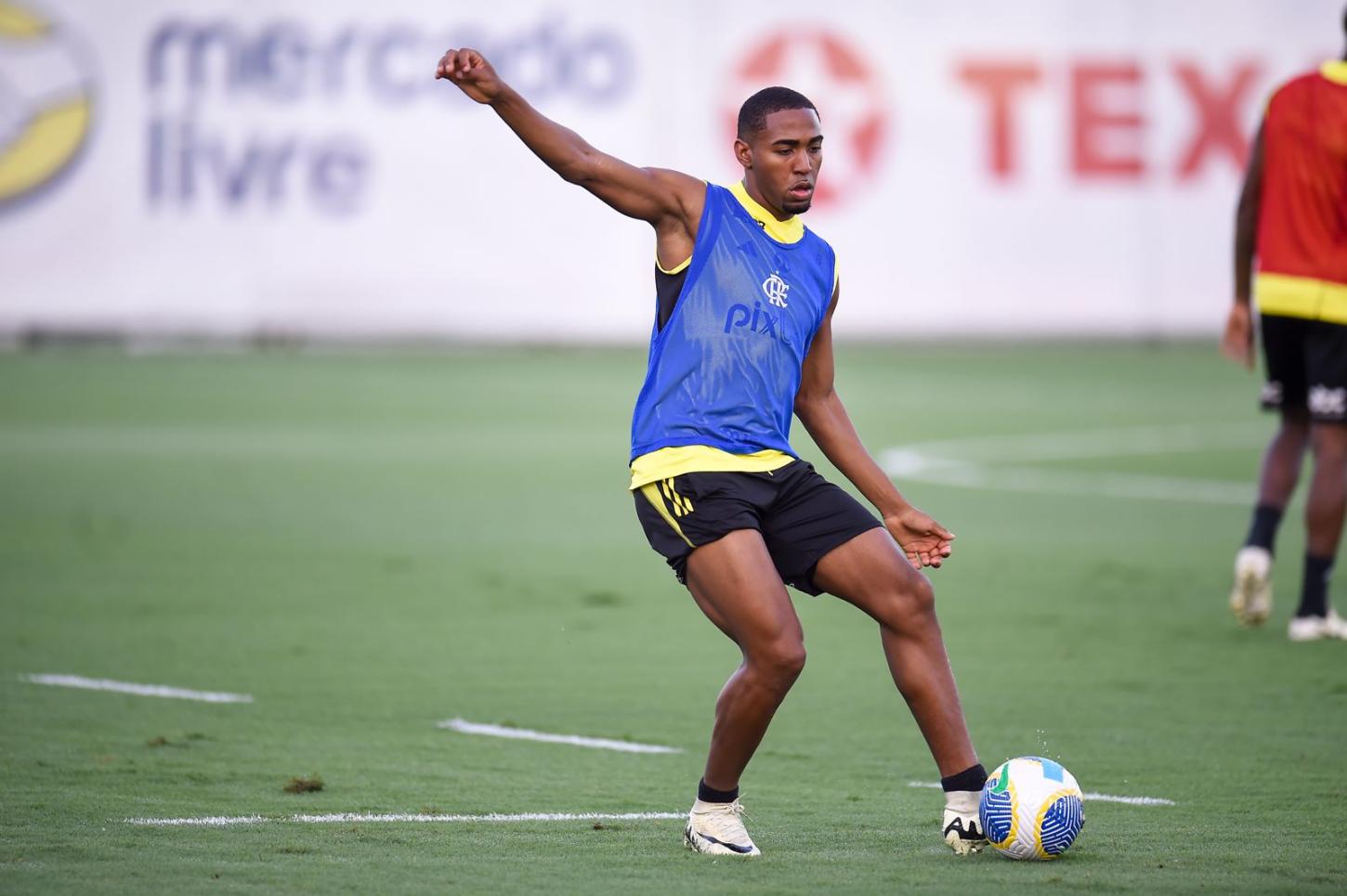 Após vitória na Libertadores, Flamengo se reapresenta visando duelo contra o Amazonas