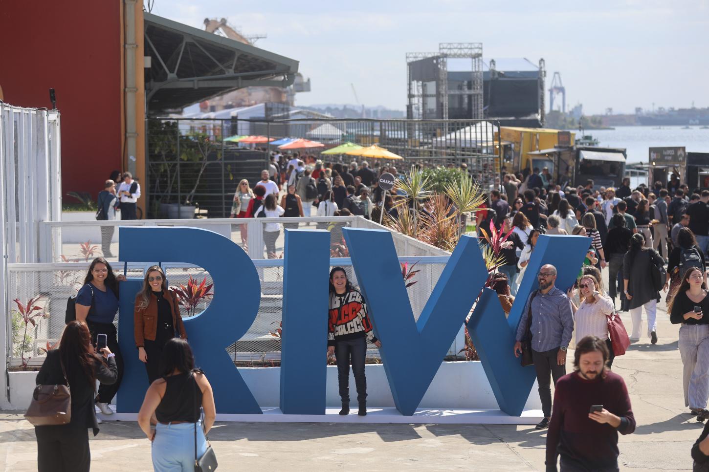 Rio Innovation Week atrai grande público em suas primeiras horas