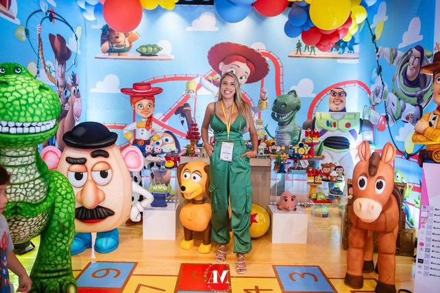 Transformando Sonhos em Realidade: A Jornada Emocionante de Juliana Martins na Decoração de Festas