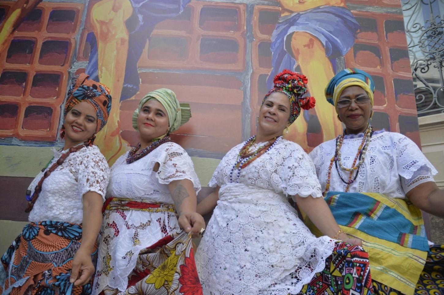 Abertas as inscrições para as baianas do acarajé trabalharem em festival e no réveillon