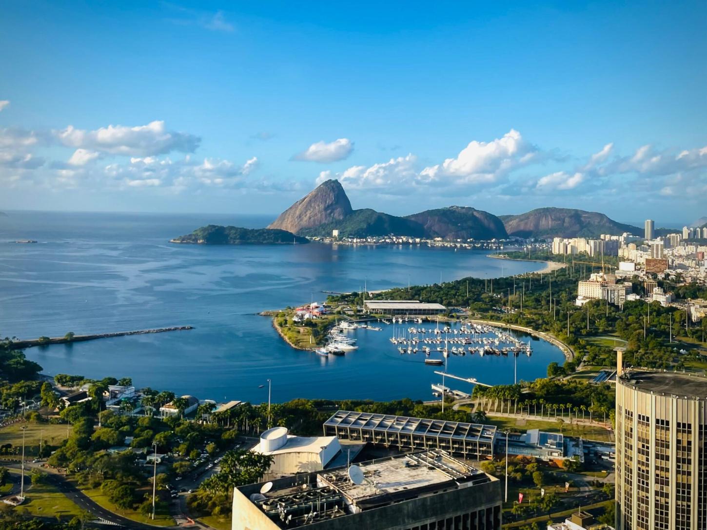 Cidade do Rio continua com mais um dia de temperaturas elevadas, máxima de 39°C nesta quarta-feira (19/02)