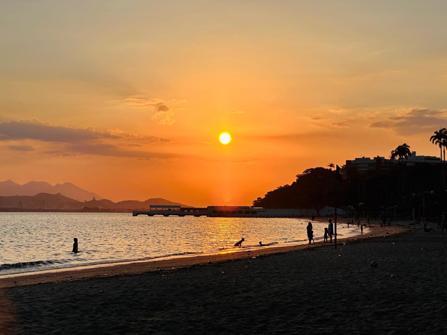 Cidade do Rio segue com previsão de altas temperaturas, máxima de 42°C nesta terça-feira (18/02)
