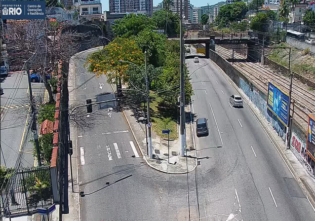 Obras de readequação em vias interditam parcialmente ruas do Engenho de Dentro e Todos os Santos até abril