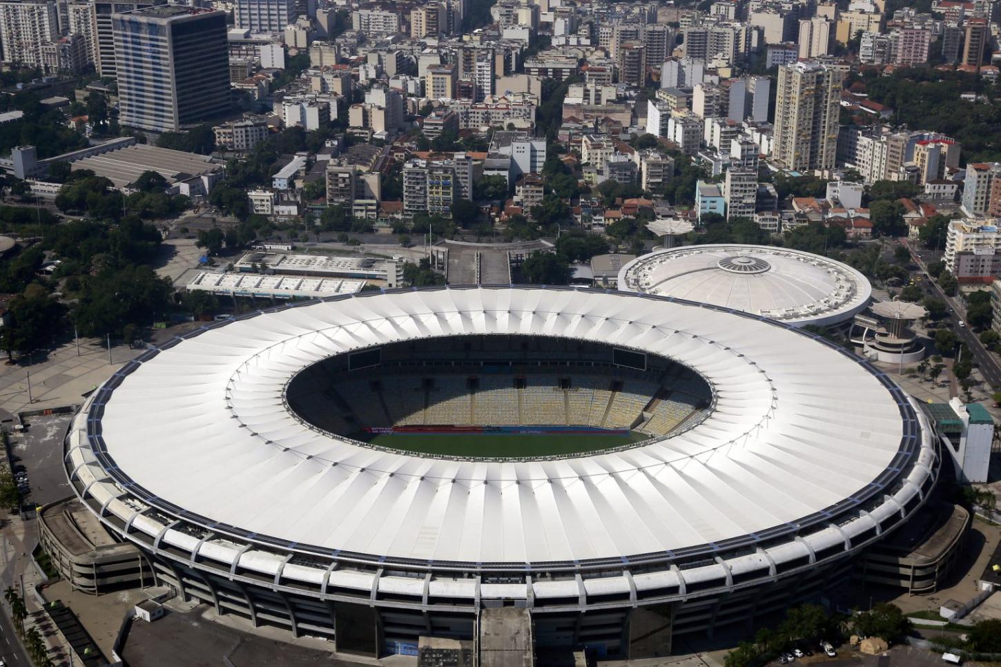CET-Rio monta esquema de trânsito para jogo Fluminense x Bragantino no Maracanã