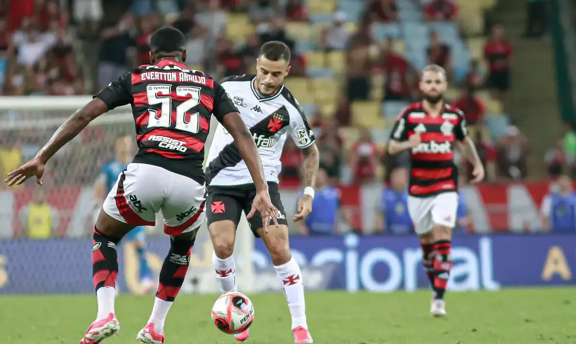 Vasco e Flamengo fazem Clássico dos Milhões neste sábado no Brasileiro