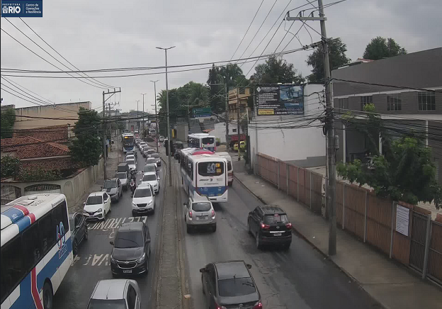 Vias de Campo Grande têm esquema especial de trânsito até o dia 9 de junho para obras na rede de drenagem