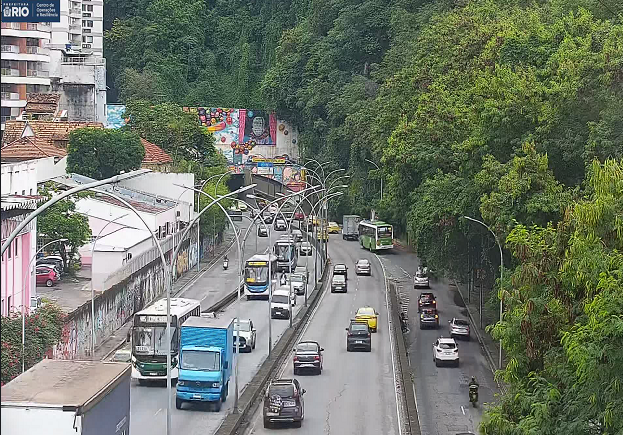 Vistoria para obras interdita parcialmente o Túnel Santa Bárbara, sentido Catumbi, na tarde de sexta-feira (02/05)