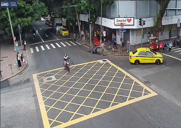 Ipanema: obras programadas interditam parcialmente a Rua Visconde de Pirajá até segunda-feira (02/06)