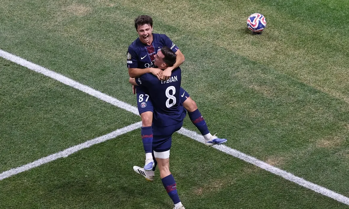 PSG goleia Inter Miami e avança às quartas de final da Copa de clubes