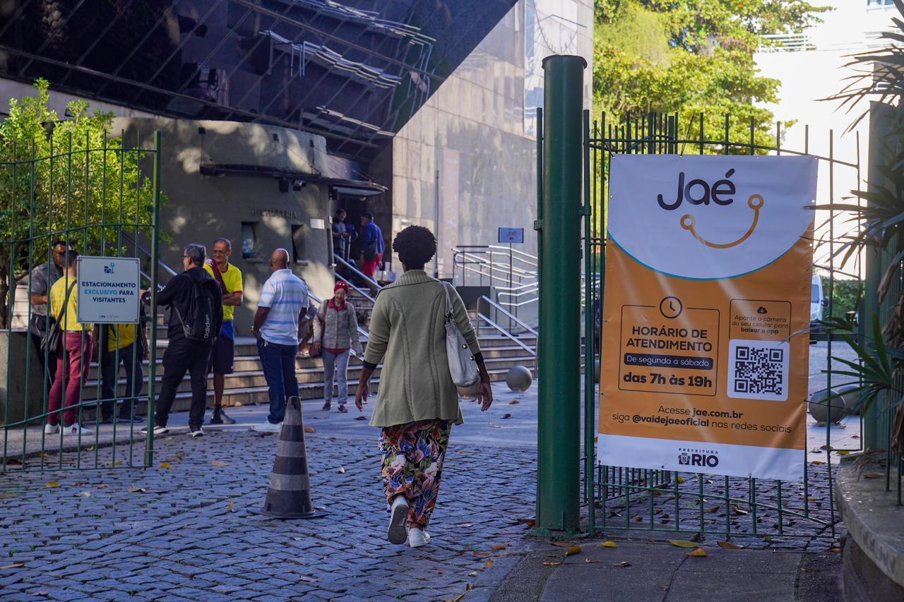Na Gávea novo Super Posto do Jaé no Planetário é inaugurado
