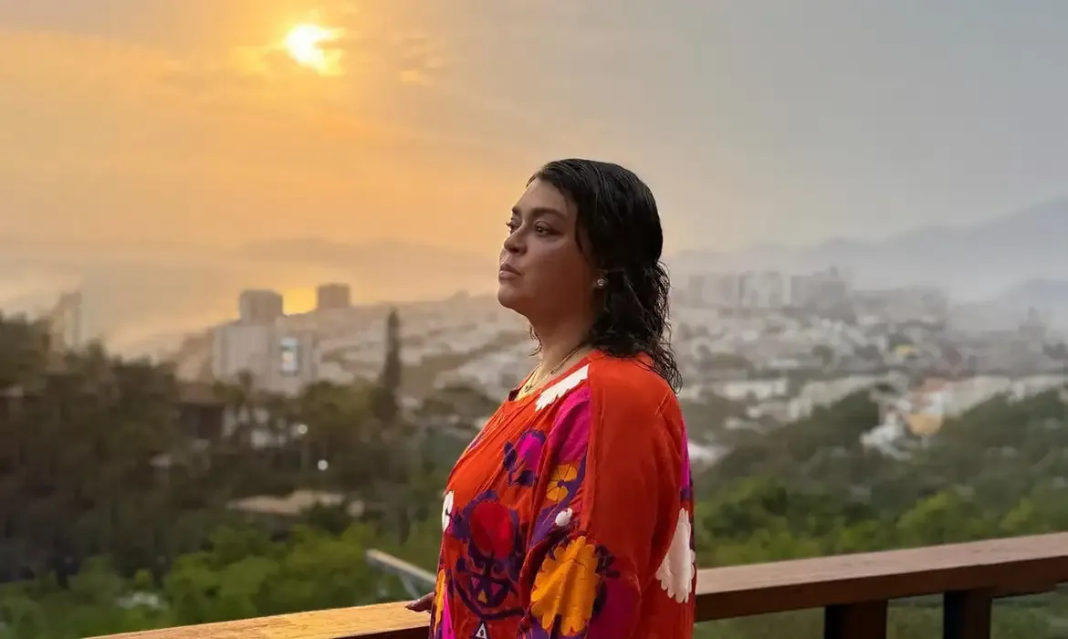 Velório de Preta Gil reúne centenas de pessoas no Rio