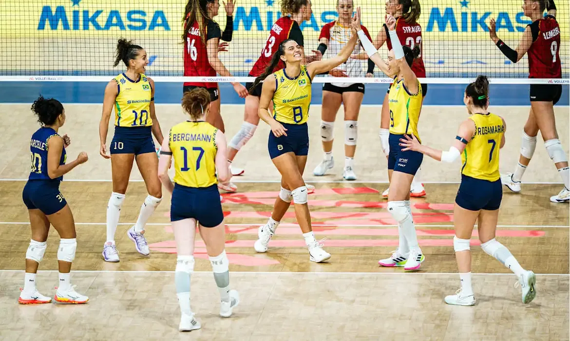 Vôlei: Brasil vence Alemanha e encara Japão na semi da Liga das Nações