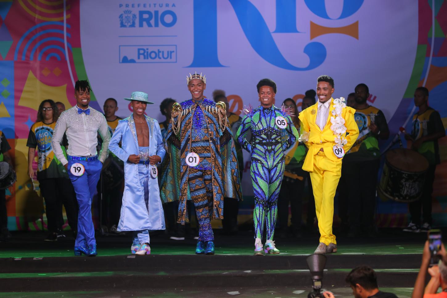 Corte Real Carnaval 2026: Rei Momo e Rainha são eleitos na Cidade do Samba