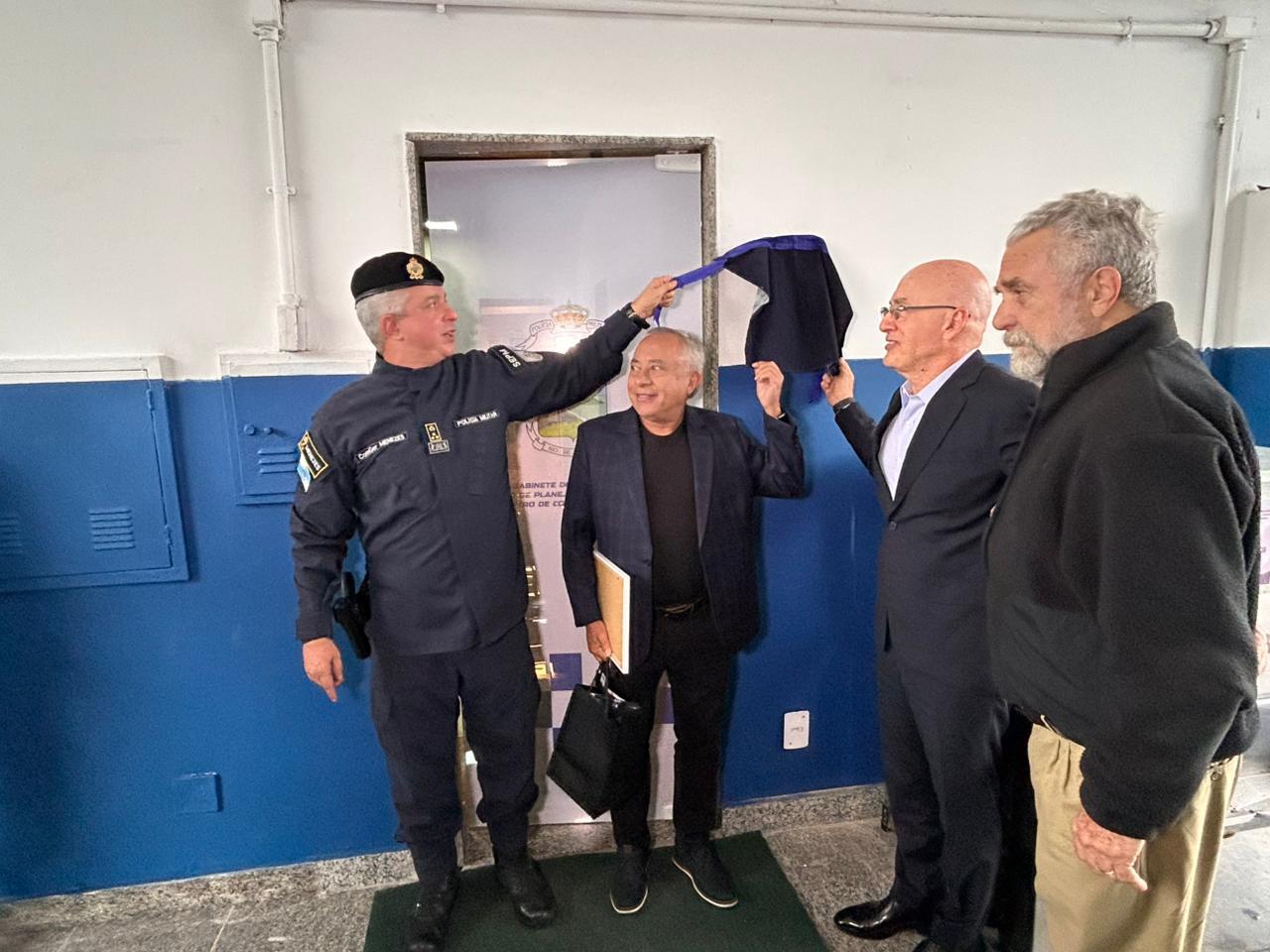 Fecomércio RJ entrega Centro de Comando e Controle ao 31º BPM