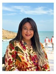 A Nova Aposta da Política: Helem Christina